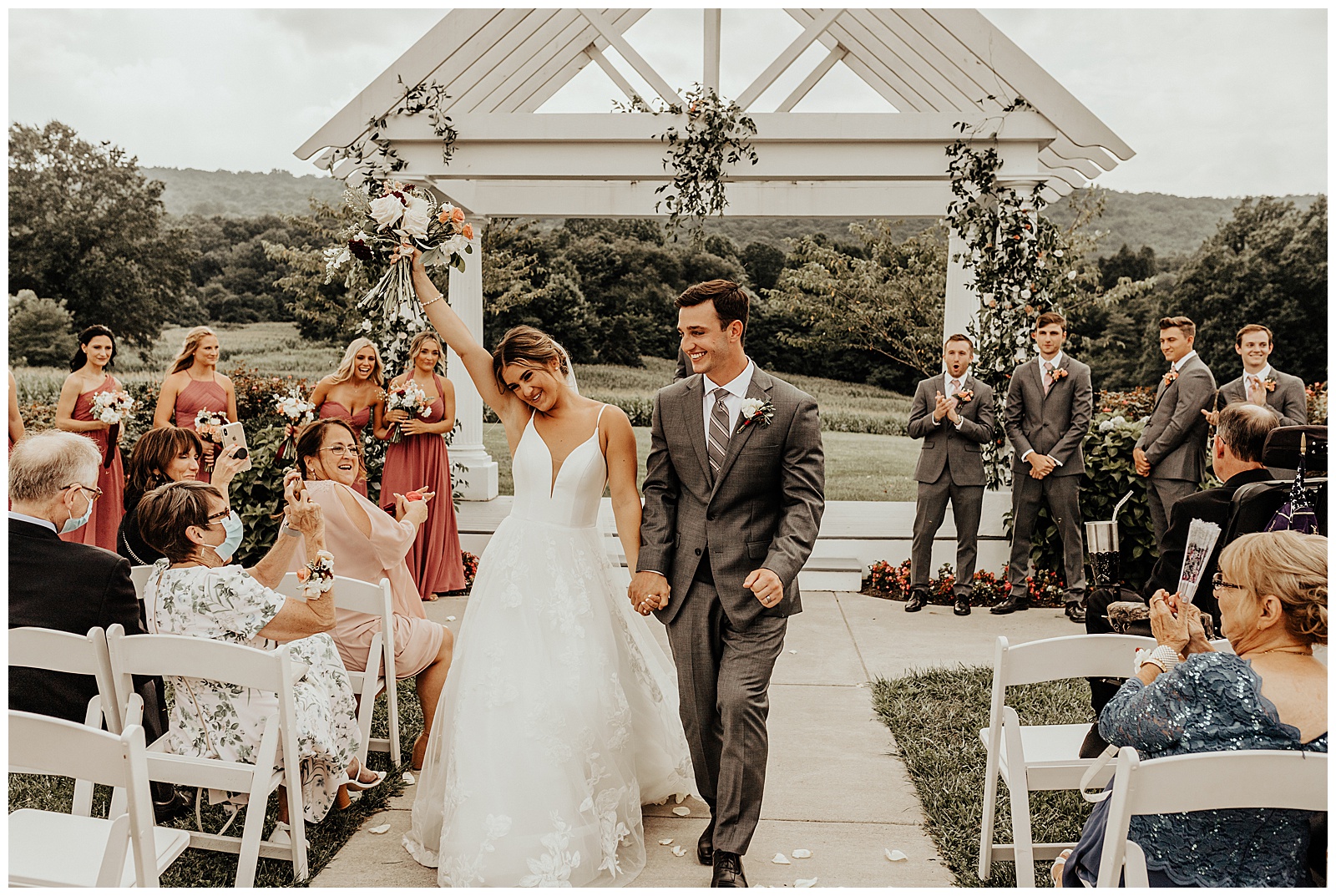 intimate winery wedding in maryland captured by Brey Photo, delaware county photographer